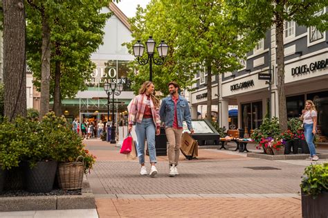 Designer Outlet Roermond (@roermondoutlet) • Instagram profile.